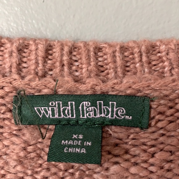 60% off Dusty Rose Sweater - Picture 3 of 3